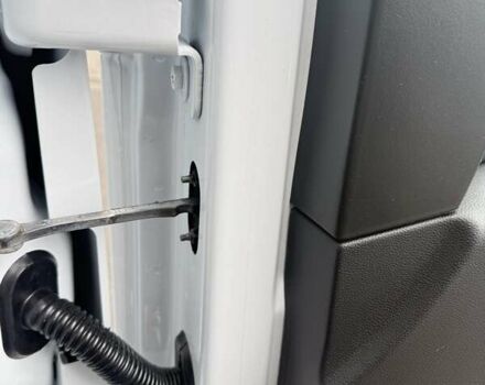 Білий Рено Мастєр, об'ємом двигуна 2.3 л та пробігом 220 тис. км за 22500 $, фото 37 на Automoto.ua