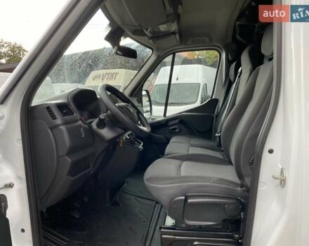 Білий Рено Мастєр, об'ємом двигуна 2.3 л та пробігом 168 тис. км за 18350 $, фото 39 на Automoto.ua