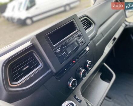 Білий Рено Мастєр, об'ємом двигуна 2.3 л та пробігом 151 тис. км за 18650 $, фото 53 на Automoto.ua