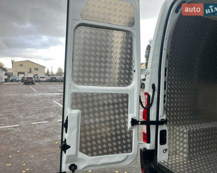 Белый Рено Мастер, объемом двигателя 2.3 л и пробегом 171 тыс. км за 18800 $, фото 32 на Automoto.ua