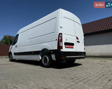 Белый Рено Мастер, объемом двигателя 2.3 л и пробегом 225 тыс. км за 23750 $, фото 18 на Automoto.ua