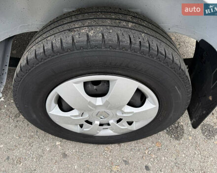 Белый Рено Мастер, объемом двигателя 2.3 л и пробегом 138 тыс. км за 25800 $, фото 56 на Automoto.ua