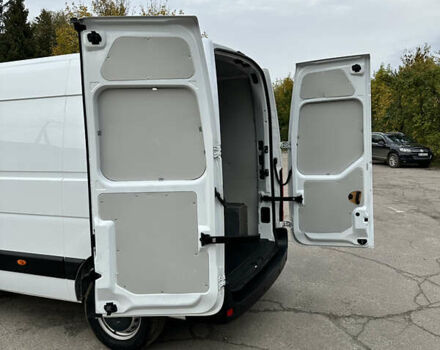 Белый Рено Мастер, объемом двигателя 2.3 л и пробегом 175 тыс. км за 19700 $, фото 68 на Automoto.ua