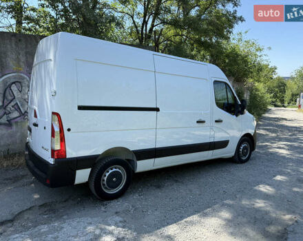 Белый Рено Мастер, объемом двигателя 0 л и пробегом 182 тыс. км за 21900 $, фото 9 на Automoto.ua