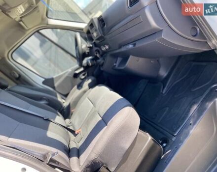 Білий Рено Мастєр, об'ємом двигуна 2.3 л та пробігом 220 тис. км за 18600 $, фото 35 на Automoto.ua