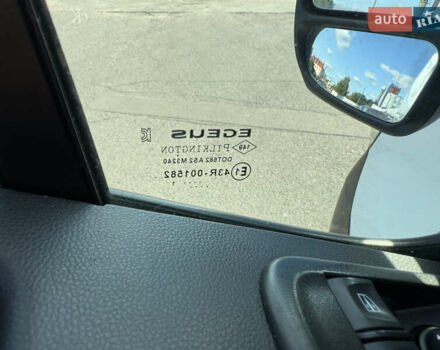 Білий Рено Мастєр, об'ємом двигуна 0 л та пробігом 194 тис. км за 19500 $, фото 17 на Automoto.ua