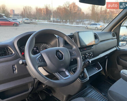 Белый Рено Мастер, объемом двигателя 2.3 л и пробегом 235 тыс. км за 21999 $, фото 50 на Automoto.ua