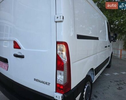 Белый Рено Мастер, объемом двигателя 2.3 л и пробегом 229 тыс. км за 19000 $, фото 9 на Automoto.ua