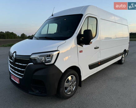 Белый Рено Мастер, объемом двигателя 2.3 л и пробегом 215 тыс. км за 20900 $, фото 1 на Automoto.ua