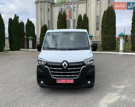 Белый Рено Мастер, объемом двигателя 2.3 л и пробегом 242 тыс. км за 16800 $, фото 1 на Automoto.ua