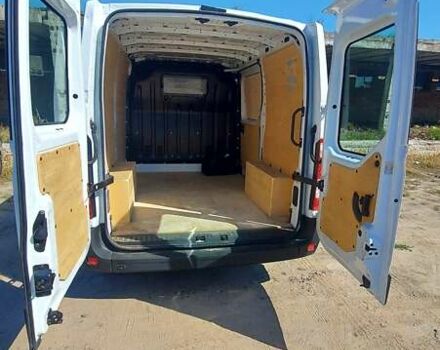 Белый Рено Мастер, объемом двигателя 2.3 л и пробегом 230 тыс. км за 16500 $, фото 6 на Automoto.ua