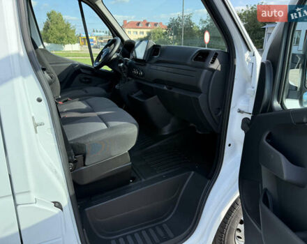 Білий Рено Мастєр, об'ємом двигуна 0 л та пробігом 194 тис. км за 19500 $, фото 20 на Automoto.ua