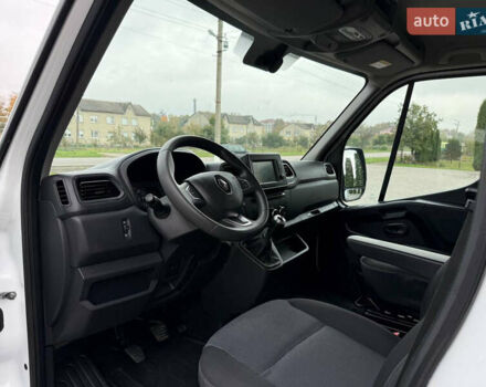 Белый Рено Мастер, объемом двигателя 2.3 л и пробегом 138 тыс. км за 25800 $, фото 35 на Automoto.ua