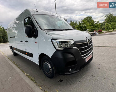 Белый Рено Мастер, объемом двигателя 2.3 л и пробегом 177 тыс. км за 18999 $, фото 3 на Automoto.ua