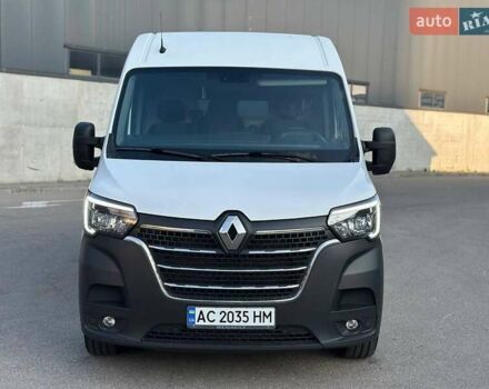 Белый Рено Мастер, объемом двигателя 2.3 л и пробегом 220 тыс. км за 19000 $, фото 2 на Automoto.ua