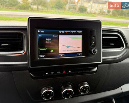 Белый Рено Мастер, объемом двигателя 2.3 л и пробегом 138 тыс. км за 25800 $, фото 41 на Automoto.ua