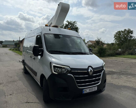 Білий Рено Мастєр, об'ємом двигуна 2.3 л та пробігом 62 тис. км за 35500 $, фото 3 на Automoto.ua