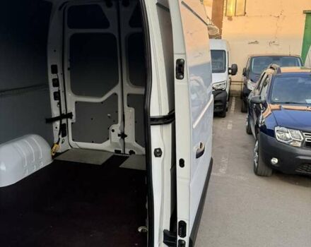 Белый Рено Мастер, объемом двигателя 2.3 л и пробегом 265 тыс. км за 18900 $, фото 26 на Automoto.ua