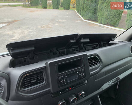 Белый Рено Мастер, объемом двигателя 2.3 л и пробегом 242 тыс. км за 16800 $, фото 45 на Automoto.ua