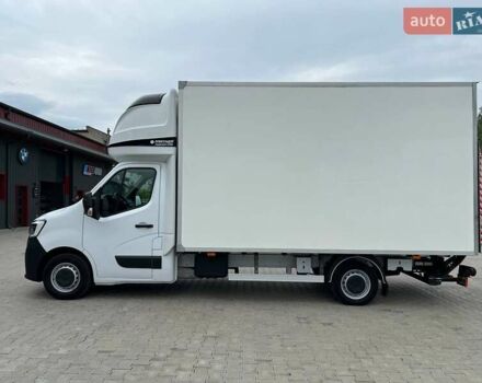 Белый Рено Мастер, объемом двигателя 2.3 л и пробегом 325 тыс. км за 25999 $, фото 25 на Automoto.ua