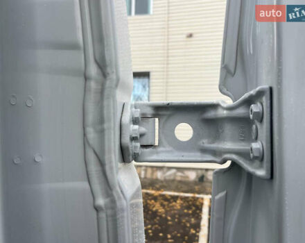 Белый Рено Мастер, объемом двигателя 2.3 л и пробегом 171 тыс. км за 18800 $, фото 36 на Automoto.ua
