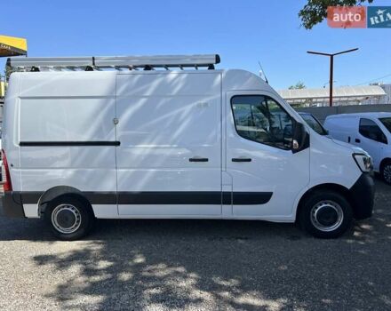 Белый Рено Мастер, объемом двигателя 2.3 л и пробегом 143 тыс. км за 20999 $, фото 5 на Automoto.ua