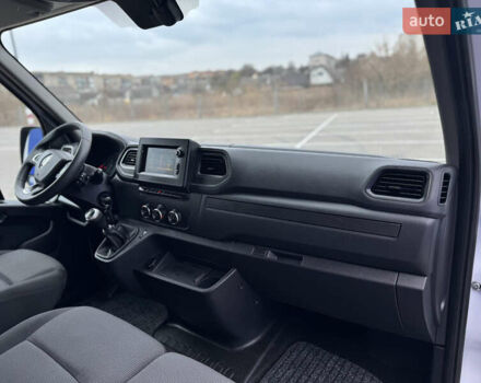 Белый Рено Мастер, объемом двигателя 2.3 л и пробегом 112 тыс. км за 21900 $, фото 80 на Automoto.ua