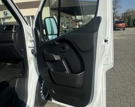 Белый Рено Мастер, объемом двигателя 2.3 л и пробегом 203 тыс. км за 21500 $, фото 19 на Automoto.ua