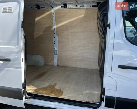 Белый Рено Мастер, объемом двигателя 2.3 л и пробегом 143 тыс. км за 20999 $, фото 23 на Automoto.ua