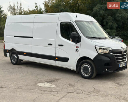 Белый Рено Мастер, объемом двигателя 2.3 л и пробегом 175 тыс. км за 19700 $, фото 4 на Automoto.ua