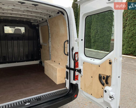 Белый Рено Мастер, объемом двигателя 2.3 л и пробегом 242 тыс. км за 16800 $, фото 22 на Automoto.ua