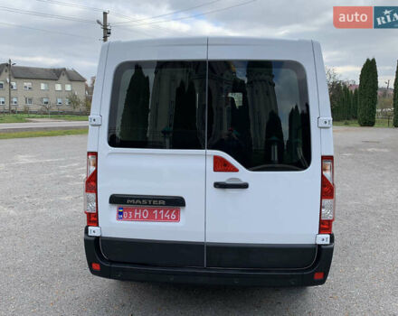 Белый Рено Мастер, объемом двигателя 2.3 л и пробегом 242 тыс. км за 16800 $, фото 14 на Automoto.ua