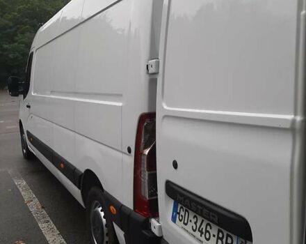 Белый Рено Мастер, объемом двигателя 2.3 л и пробегом 217 тыс. км за 19900 $, фото 25 на Automoto.ua