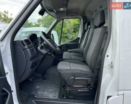 Білий Рено Мастєр, об'ємом двигуна 2.3 л та пробігом 204 тис. км за 20250 $, фото 10 на Automoto.ua