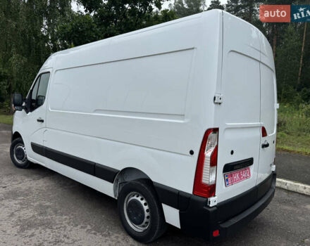 Белый Рено Мастер, объемом двигателя 2.3 л и пробегом 154 тыс. км за 17800 $, фото 7 на Automoto.ua
