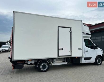 Белый Рено Мастер, объемом двигателя 2.3 л и пробегом 325 тыс. км за 25999 $, фото 24 на Automoto.ua