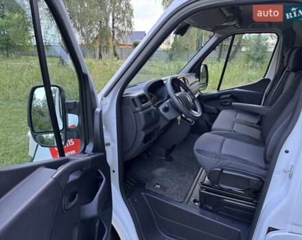 Білий Рено Мастєр, об'ємом двигуна 2.3 л та пробігом 254 тис. км за 17900 $, фото 29 на Automoto.ua