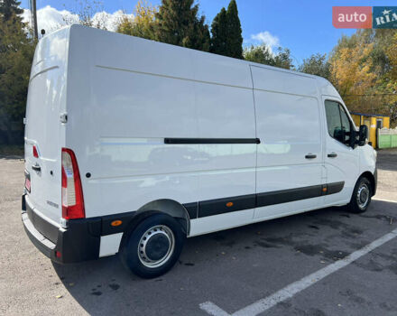 Белый Рено Мастер, объемом двигателя 2.3 л и пробегом 180 тыс. км за 19400 $, фото 5 на Automoto.ua