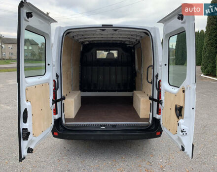 Белый Рено Мастер, объемом двигателя 2.3 л и пробегом 242 тыс. км за 16800 $, фото 21 на Automoto.ua