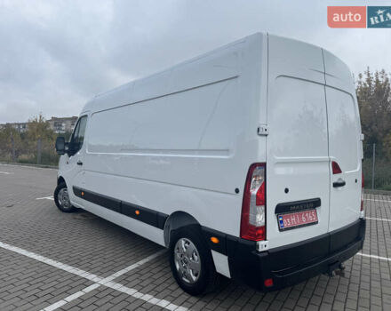 Белый Рено Мастер, объемом двигателя 2.3 л и пробегом 253 тыс. км за 20999 $, фото 3 на Automoto.ua