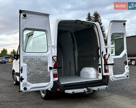 Білий Рено Мастєр, об'ємом двигуна 2.3 л та пробігом 173 тис. км за 15500 $, фото 17 на Automoto.ua