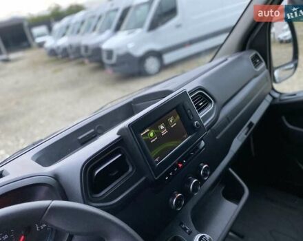 Белый Рено Мастер, объемом двигателя 2.3 л и пробегом 138 тыс. км за 18850 $, фото 49 на Automoto.ua