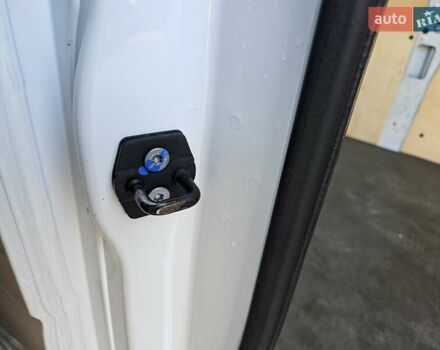 Білий Рено Мастєр, об'ємом двигуна 0 л та пробігом 269 тис. км за 18500 $, фото 50 на Automoto.ua