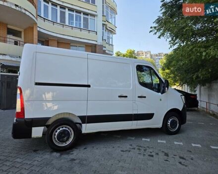 Белый Рено Мастер, объемом двигателя 2.3 л и пробегом 229 тыс. км за 19000 $, фото 7 на Automoto.ua