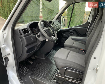 Белый Рено Мастер, объемом двигателя 2.3 л и пробегом 242 тыс. км за 16800 $, фото 31 на Automoto.ua