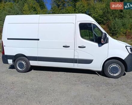 Белый Рено Мастер, объемом двигателя 2.3 л и пробегом 245 тыс. км за 18800 $, фото 7 на Automoto.ua
