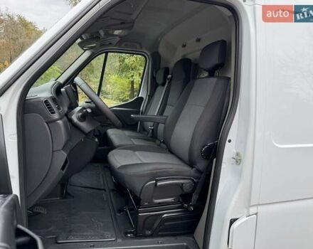 Білий Рено Мастєр, об'ємом двигуна 2.3 л та пробігом 138 тис. км за 20800 $, фото 12 на Automoto.ua