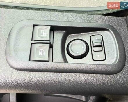 Білий Рено Мастєр, об'ємом двигуна 2.3 л та пробігом 220 тис. км за 22500 $, фото 38 на Automoto.ua