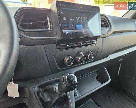 Білий Рено Мастєр, об'ємом двигуна 0 л та пробігом 269 тис. км за 18500 $, фото 66 на Automoto.ua