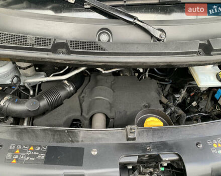 Белый Рено Мастер, объемом двигателя 2.3 л и пробегом 242 тыс. км за 16800 $, фото 51 на Automoto.ua